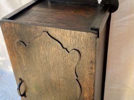 KLEINER HÄNGESCHRANK HOLZ