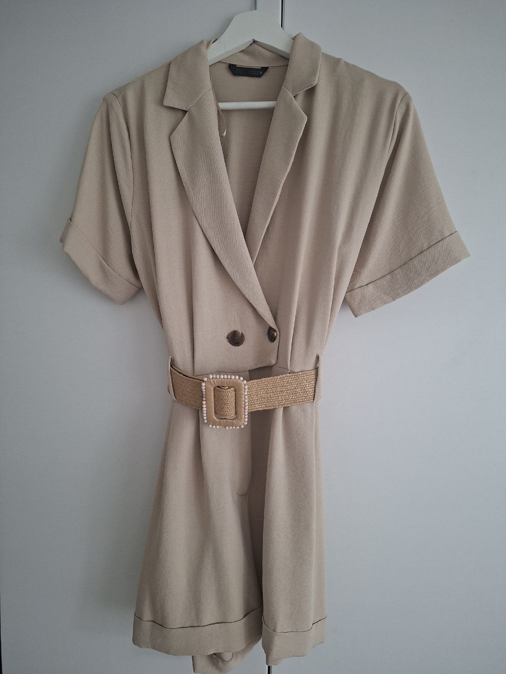 Zara Tute: Zara kurze Overall – Nuovo (secondo la descrizione) da Riehen venduto da jlj_st82