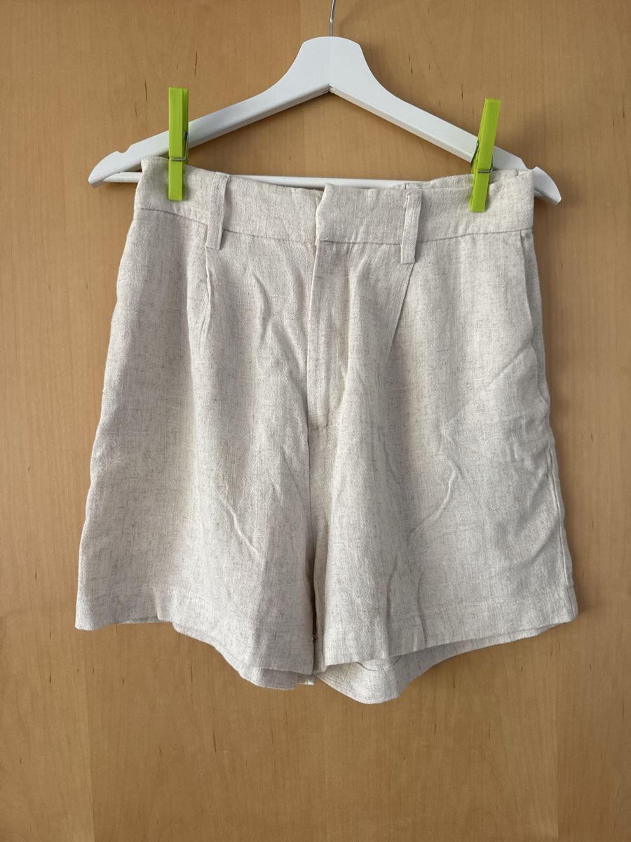 Pantalons: Kurze Leinenhose Damen – Neuf (Voir description) à Wilen (Sarnen) par aninaschwab
