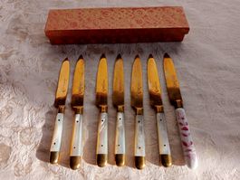 Messer-Set 7 kleine antike Messer mit Perlmutt-Griff Bronze