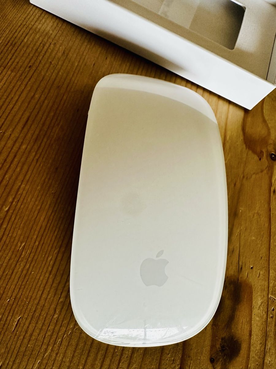 Apple Souris: Apple Magic Mouse 2 Modell A1657 guter Zustand – D'occasion à Eschenbach LU par Mauz77 2