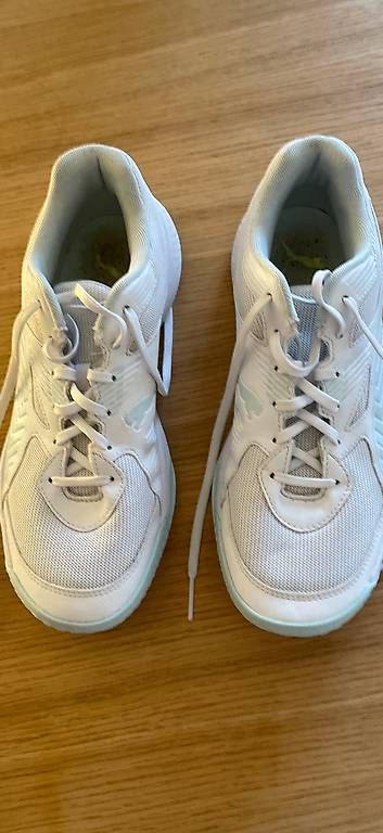 Scarpe da donna: Sportsneaker Puma – Usato da Zürich venduto da mdz01 1