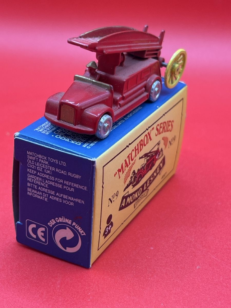 Matchbox Modellini d'auto: Matchbox Feuerwehr No 9 – Usato da Root venduto da 156500 1