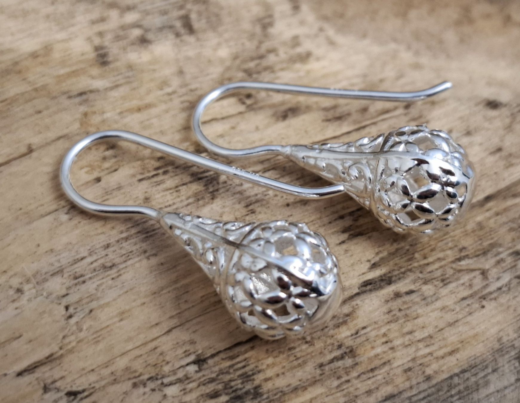 Orecchini pendenti & Orecchini a lobo: JARA - Silberohrringe – Nuovo e nell'imballaggio originale da Mühlethal venduto da nicita-modeschmuck 2