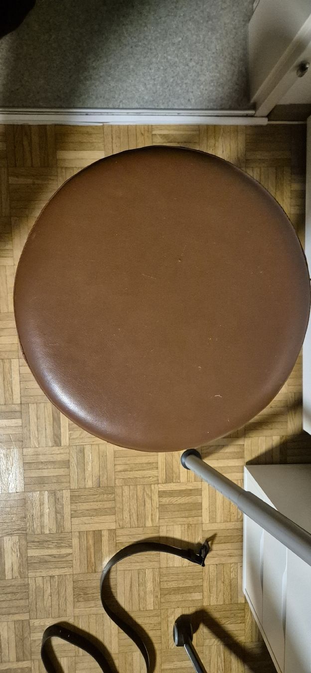 Hocker: vintage Barhocker  – Gebraucht aus Muttenz von yue_fx28 2