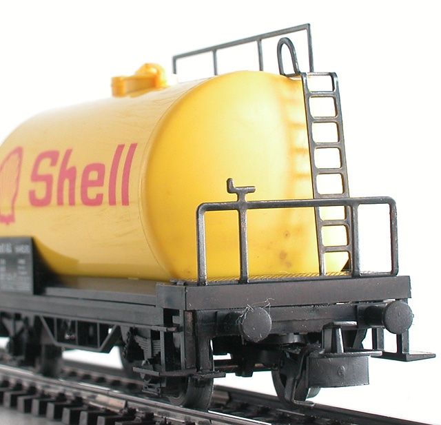 Märklin Modellini di ferrovie: Märklin Kesselwagen Shell der DB Spur H0 – Usato da Oberwil BL venduto da Klang 2