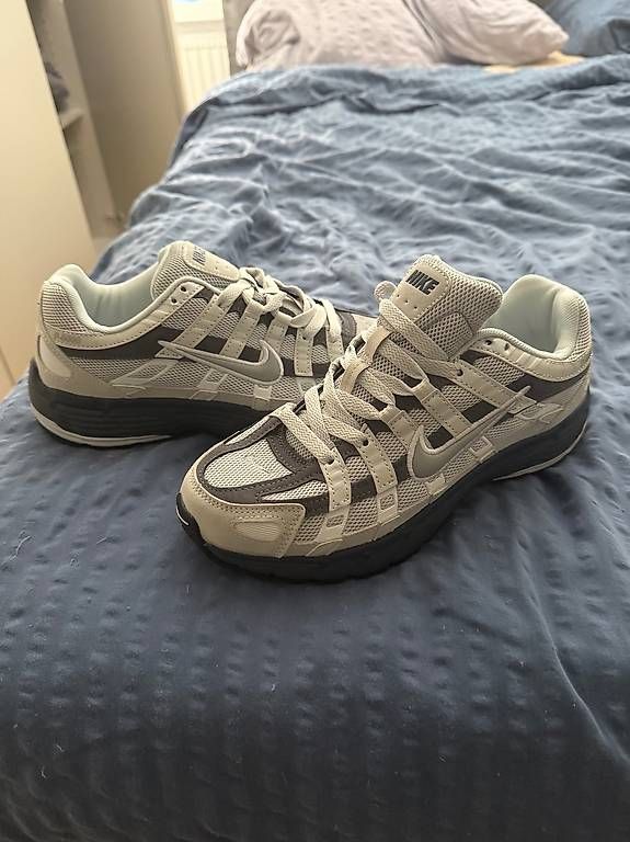 Nike Scarpe da uomo: Nike P-6000 Sneaker ungetragen 41 – Nuovo (secondo la descrizione) da Oberengstringen venduto da chr_n7sb 1