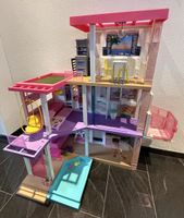 Barbie Villa mit Zubehör 3 Etagen guter Zustand