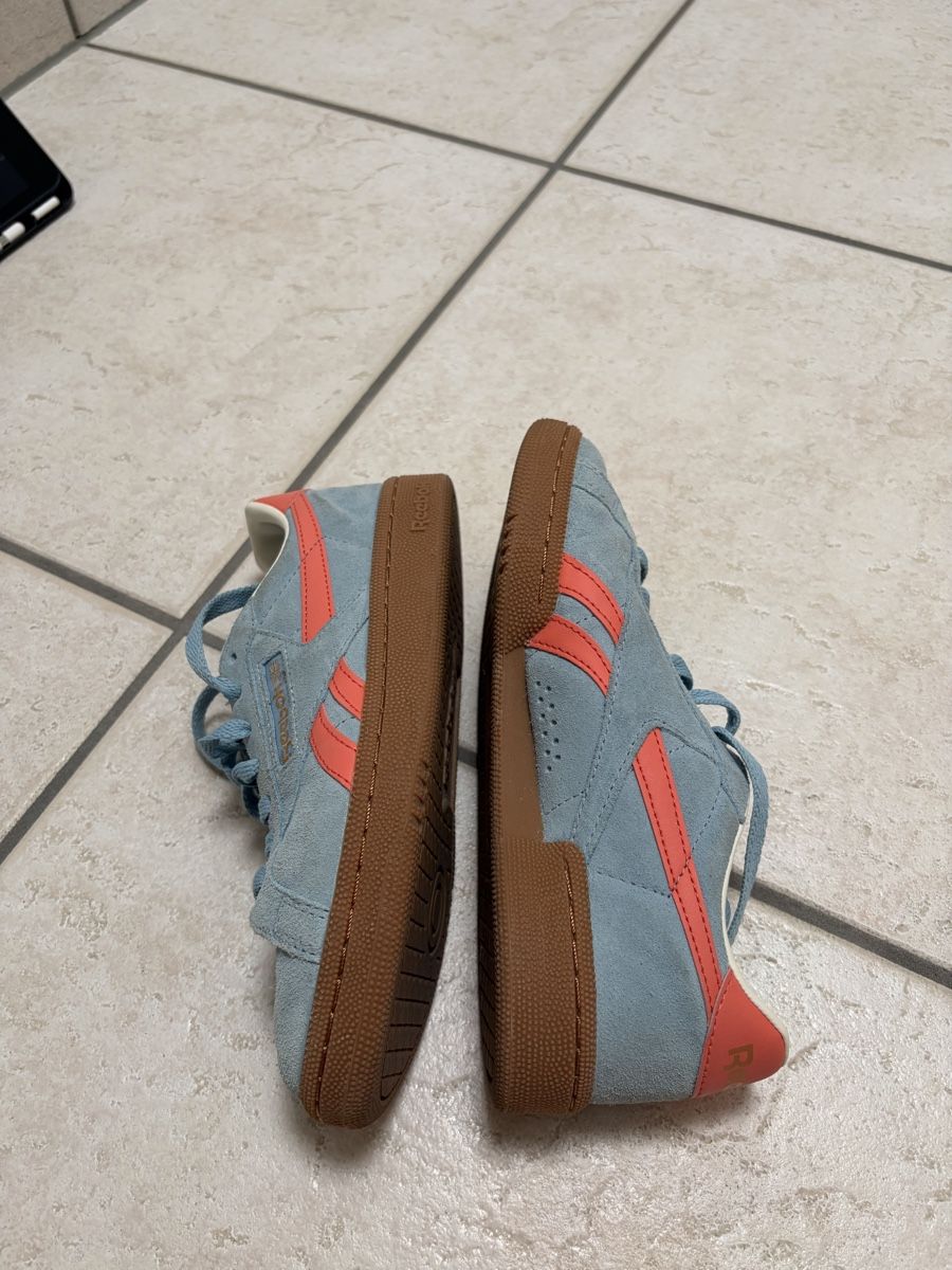 Reebok Scarpe da donna: Reebok Club C Bleu T37 – Usato da Biel/Bienne venduto da lisalrh 2