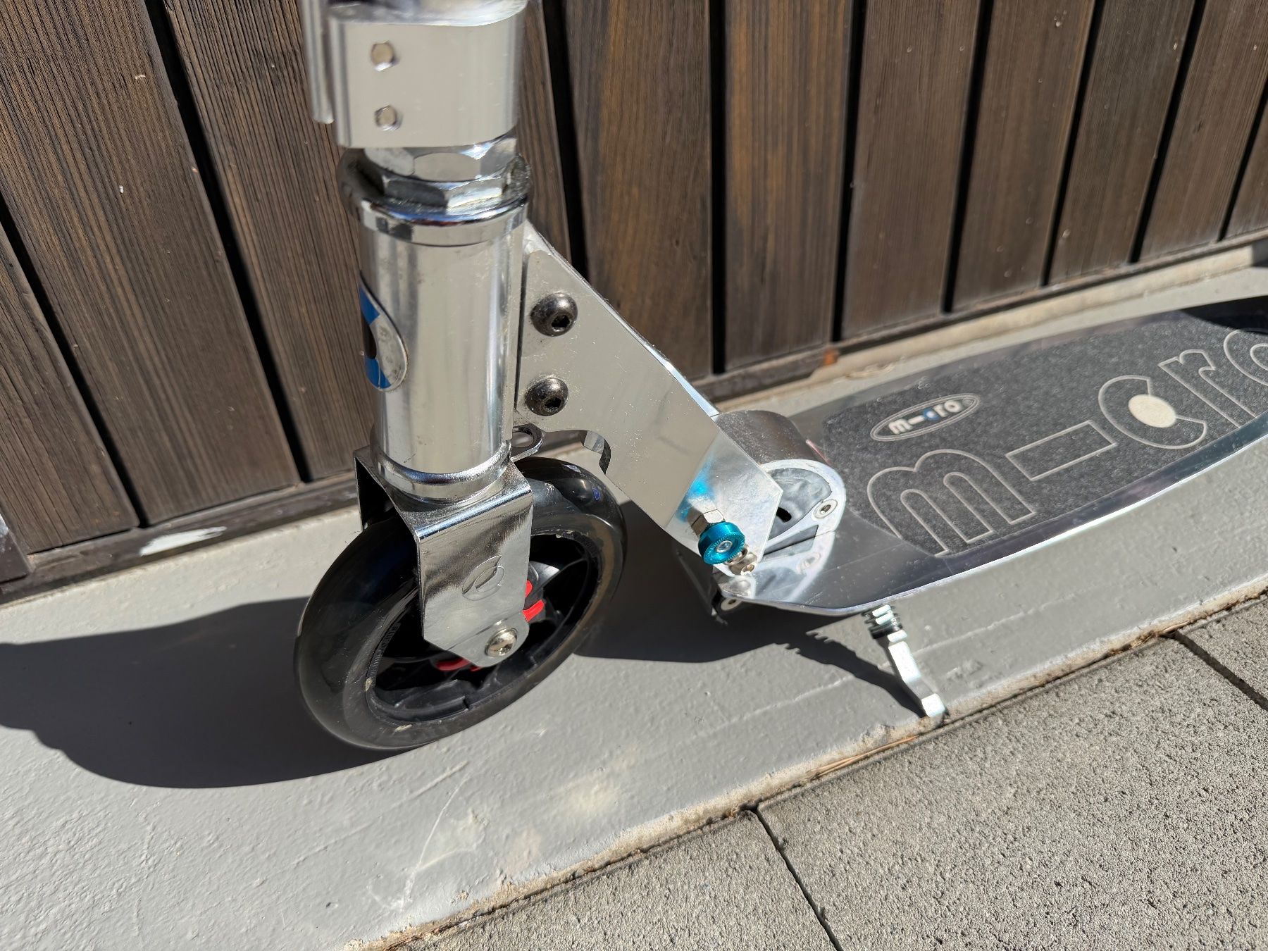 Micro Kickboard: Micro Scooter silber ungebraucht – Gebraucht aus Ebmatingen von Bazoka-Joe 1