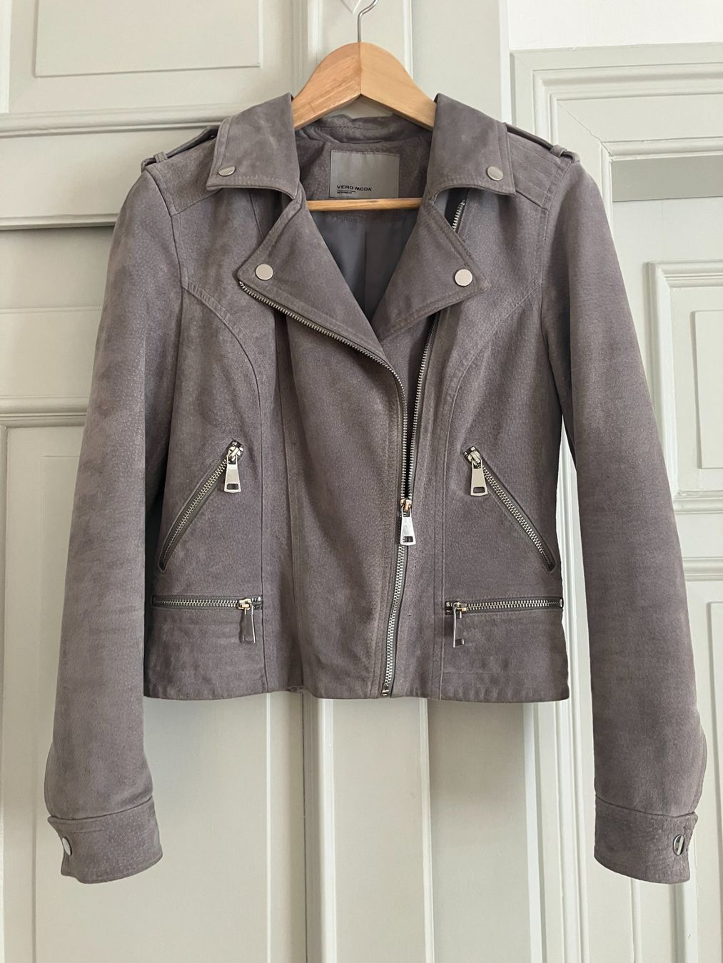 Hugo Boss Kleiderpakete: Hugo Boss, Massimo Dutti, Zara: Grösse 38 – Neu (gemäss Beschreibung) aus Zürich von luna779 1