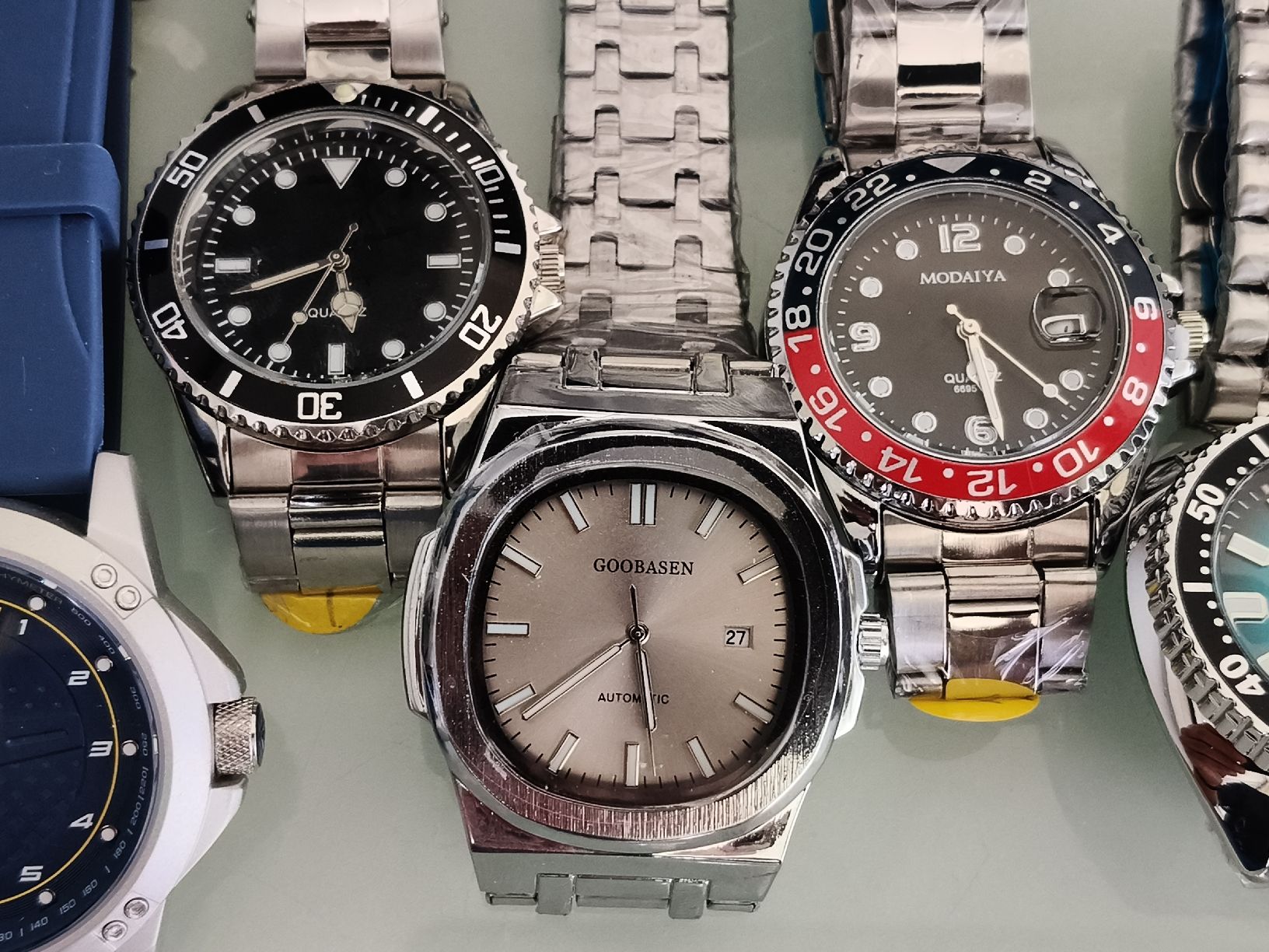 Orologi: 9Uhren,8×Quarz,1×automatic – Nuovo e nell'imballaggio originale da Glattbrugg venduto da Vintagetime-Ch 2