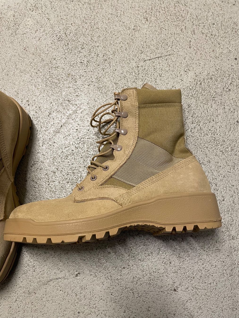Scarpe da uomo: Armee Kampfstiefel – Nuovo (secondo la descrizione) da Wila venduto da Lokelo 2