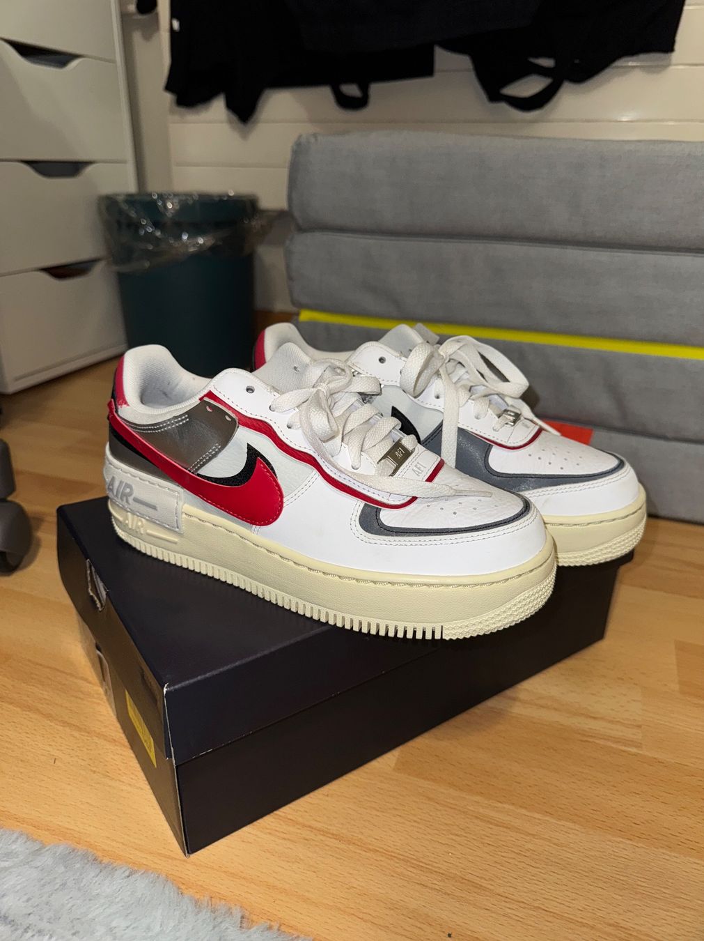 Nike Scarpe da uomo: Nike air force 1 shadow – Nuovo (secondo la descrizione) da Uzwil venduto da Sudee_b 1