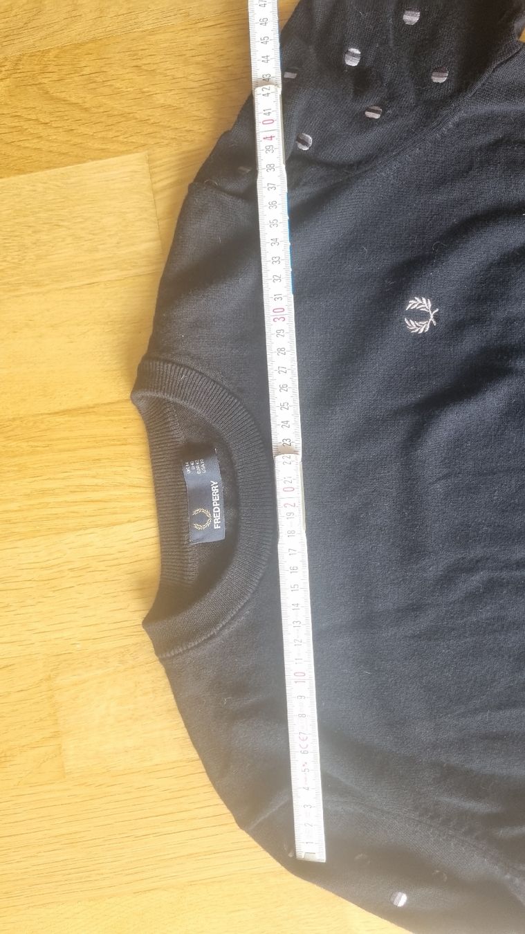 Fred Perry Pullover & Sweatshirts: Fred Perry Pullover – Gebraucht aus Chur von sinillo 2