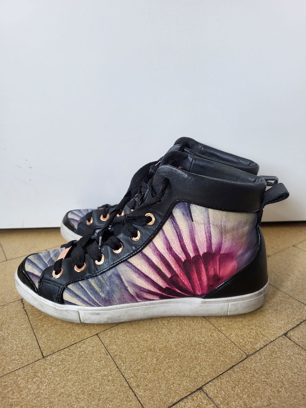 Ted Baker Scarpe da uomo: Hohe Sneakers von Ted Baker – Usato da Zweisimmen venduto da Adorable 2