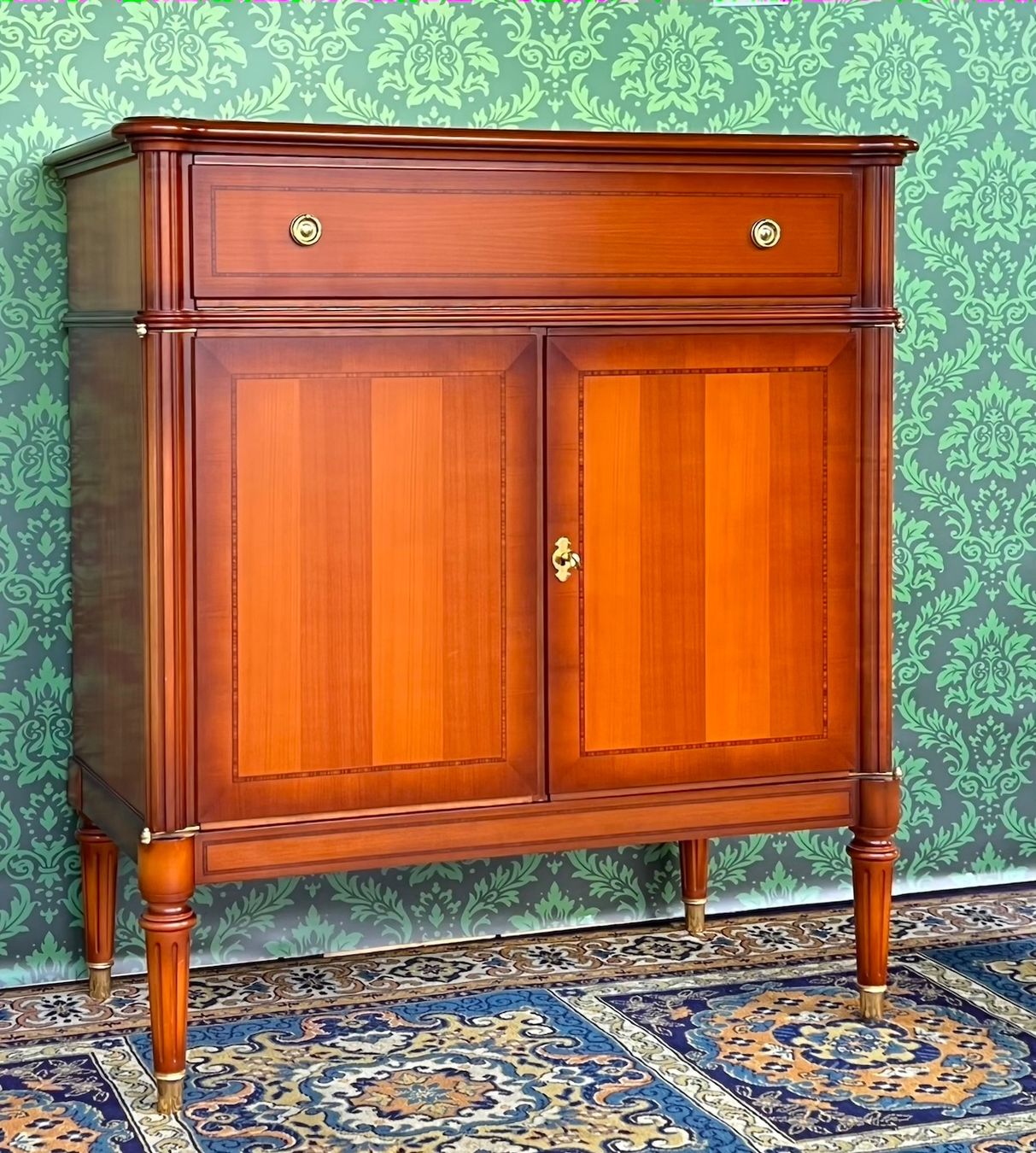 Cassettiere: Barock Kommode Anrichte Biedermeier Kirschholz Stilmöbel – Usato da Gemünden venduto da GEUENWALD 1