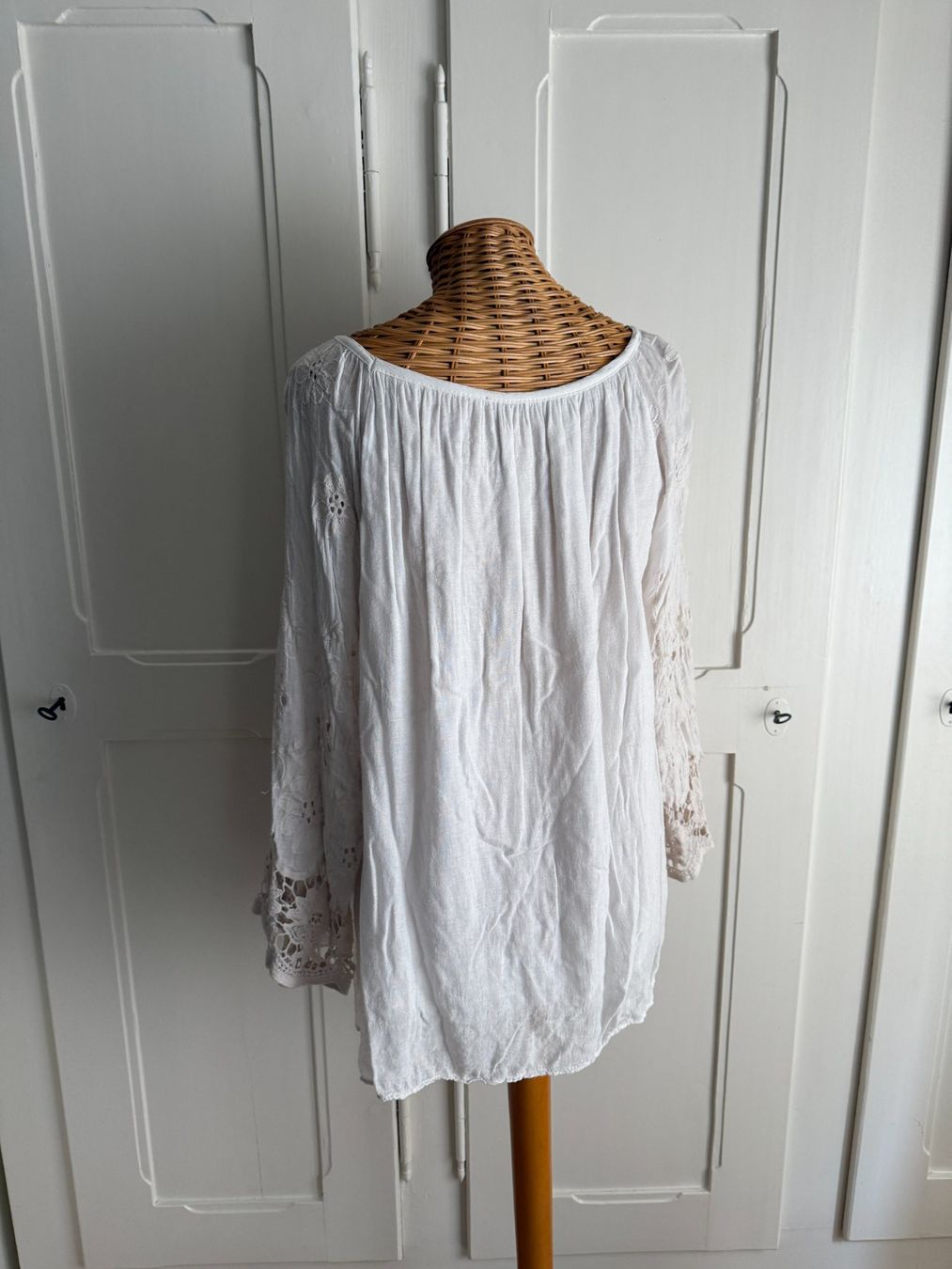 Tuniche: Hippie Tunikabluse weiss-beige M – Usato da Zürich venduto da Diazaio 2