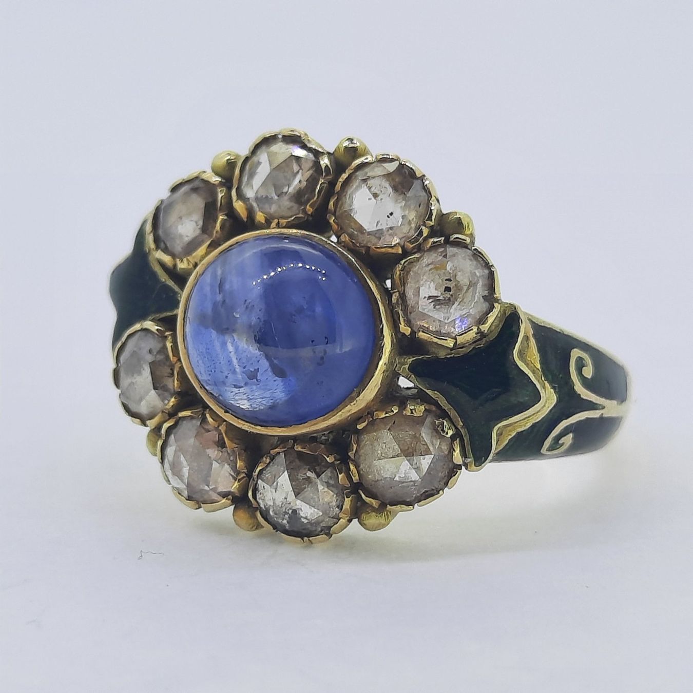 Anelli: Wunderschöner Goldring mit 8 edlen Altschliff Diamanten – Usato da Unterägeri venduto da Altgoldschmuck 2