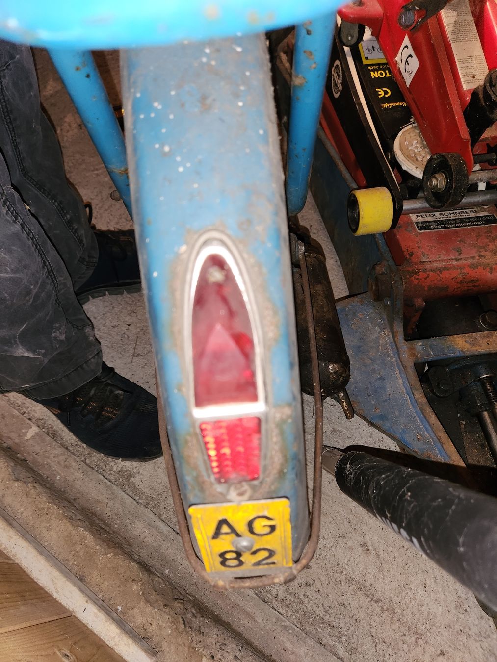 Peugeot Ciclomotori: Peugeot 101 Mofa Moped Oldtimer Töffli Scheunenfund – Difettoso da Stein AG venduto da Metaluna 3