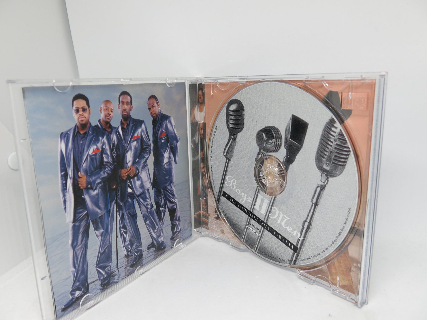 CDs: 2CDs Boyz II Men – Nathan, Michael, Shawn, Wanya + Evolution – Gebraucht aus Ernetschwil von  2