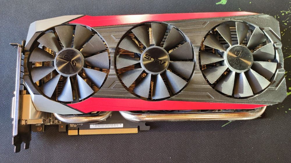 ASUS STRIX AMD R9 390X 8GB (D'occasion) à La Chaux de Fonds pour CHF 79 ...