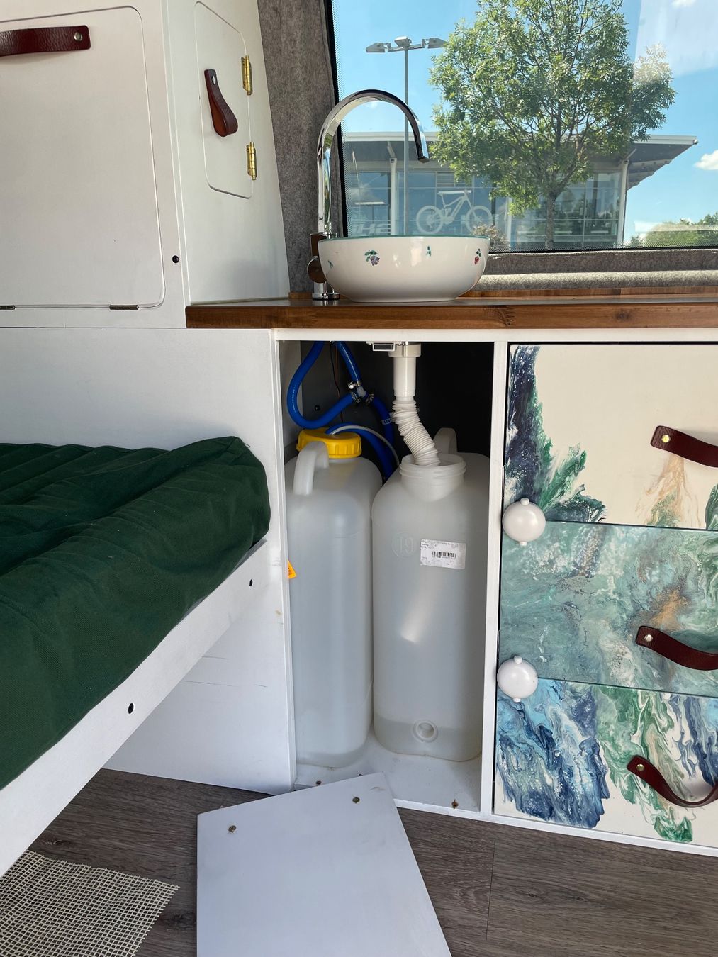 VW Camping Fahrzeuge: VW T4 Camper mit Allrad mit MFK neu – Gebraucht aus Gossau SG von KIlianKessler 3