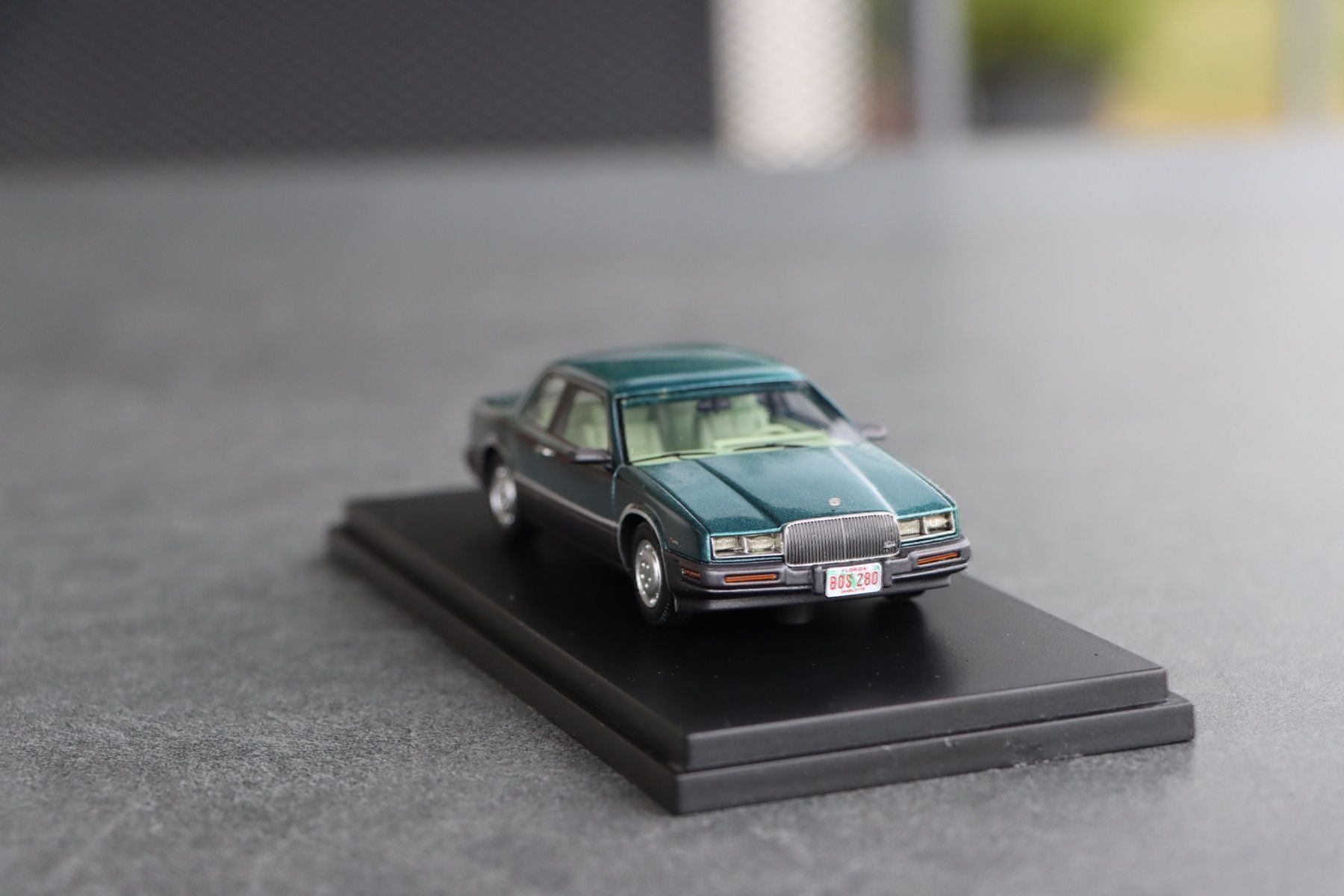 Voitures modèles: Buick Riviera 1988 1:43 BOS Models – Neuf avec emballage d'origine à Bühl b.Aarberg par modelldiecast 9