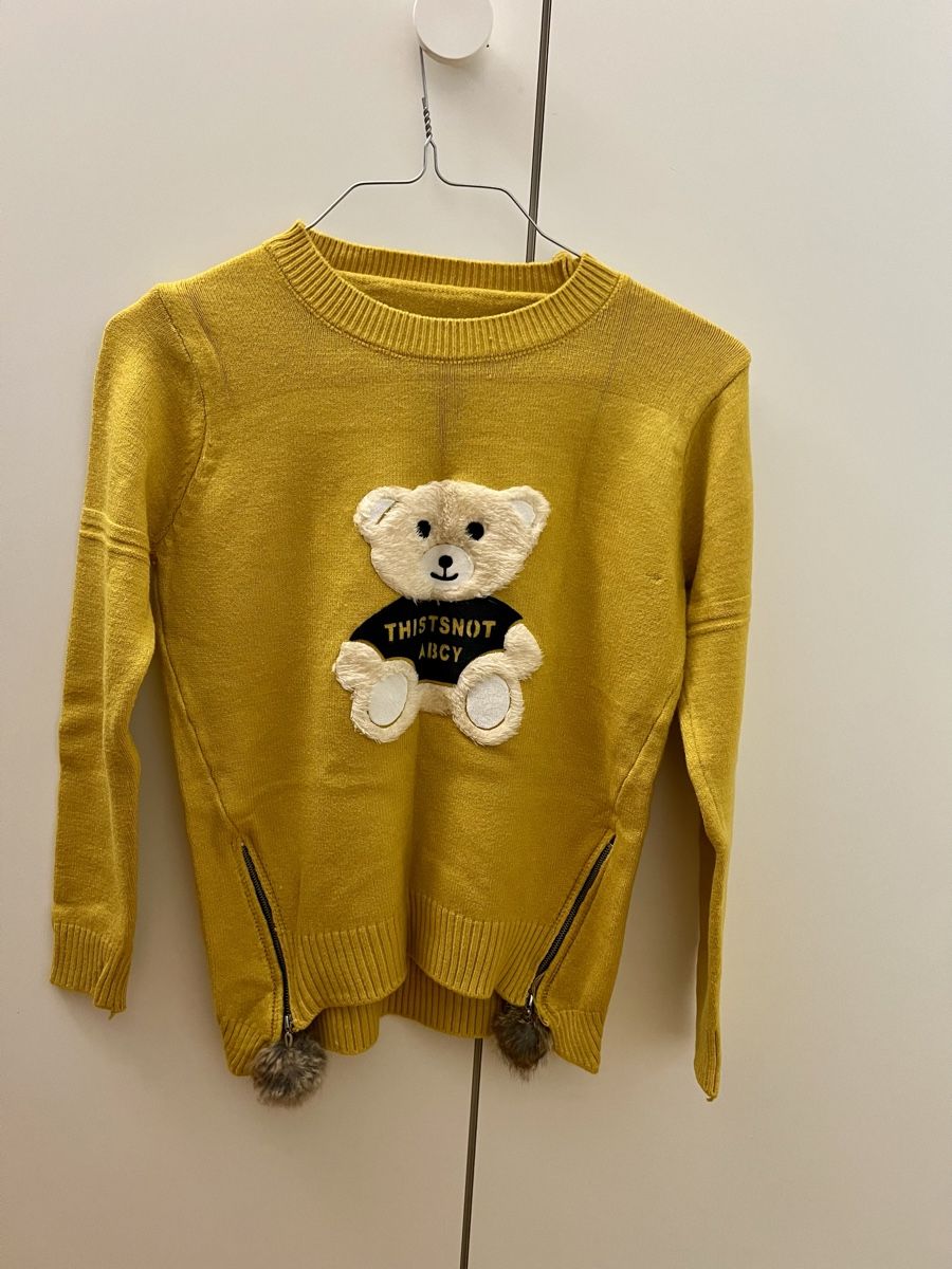 Maglioni & Felpe: Yellow sweater – Usato da Adliswil venduto da avatar83