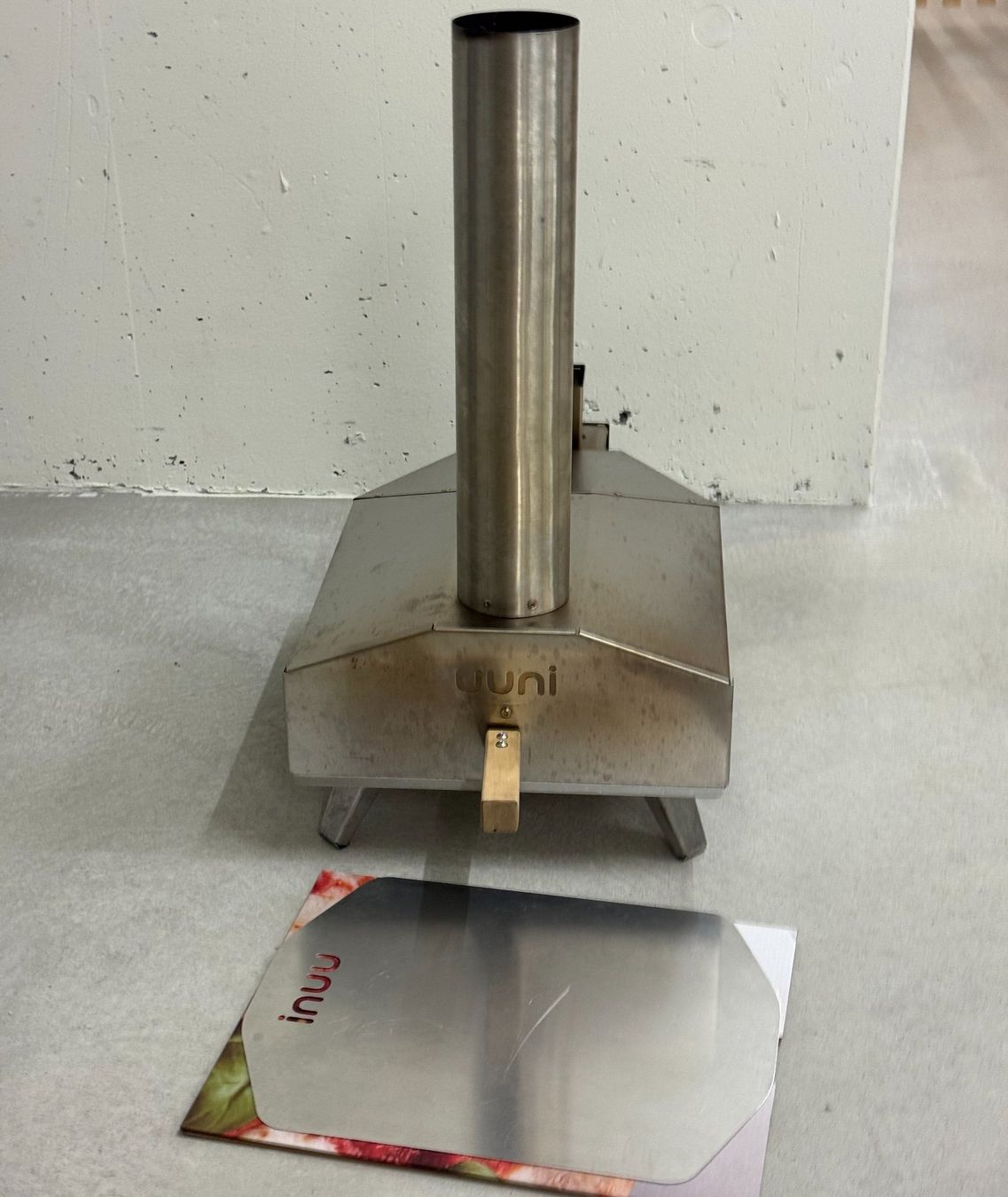 Ooni Pizzaofen: Ooni Pizzaofen, Holzpellets – Gebraucht aus Spreitenbach von AR0102