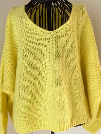 Gelber Kuschelpulli - Oversize  Frühling