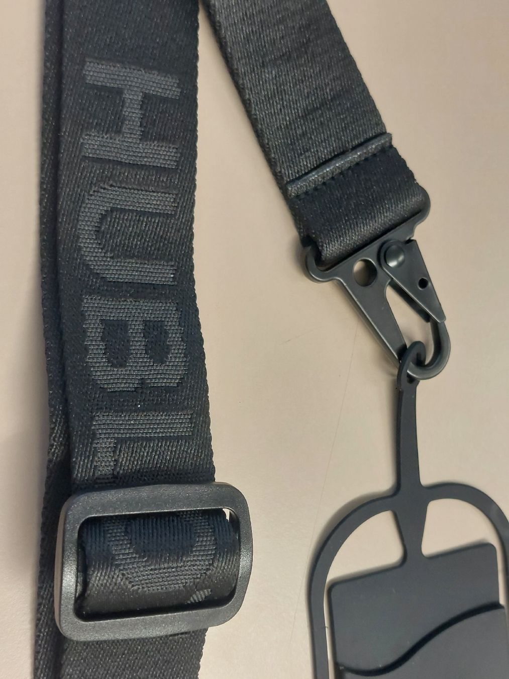 Fibbie per cinture: Koffergurt mit Kartenhalter von HUBLOT – Nuovo e nell'imballaggio originale da Zürich venduto da shimibene
