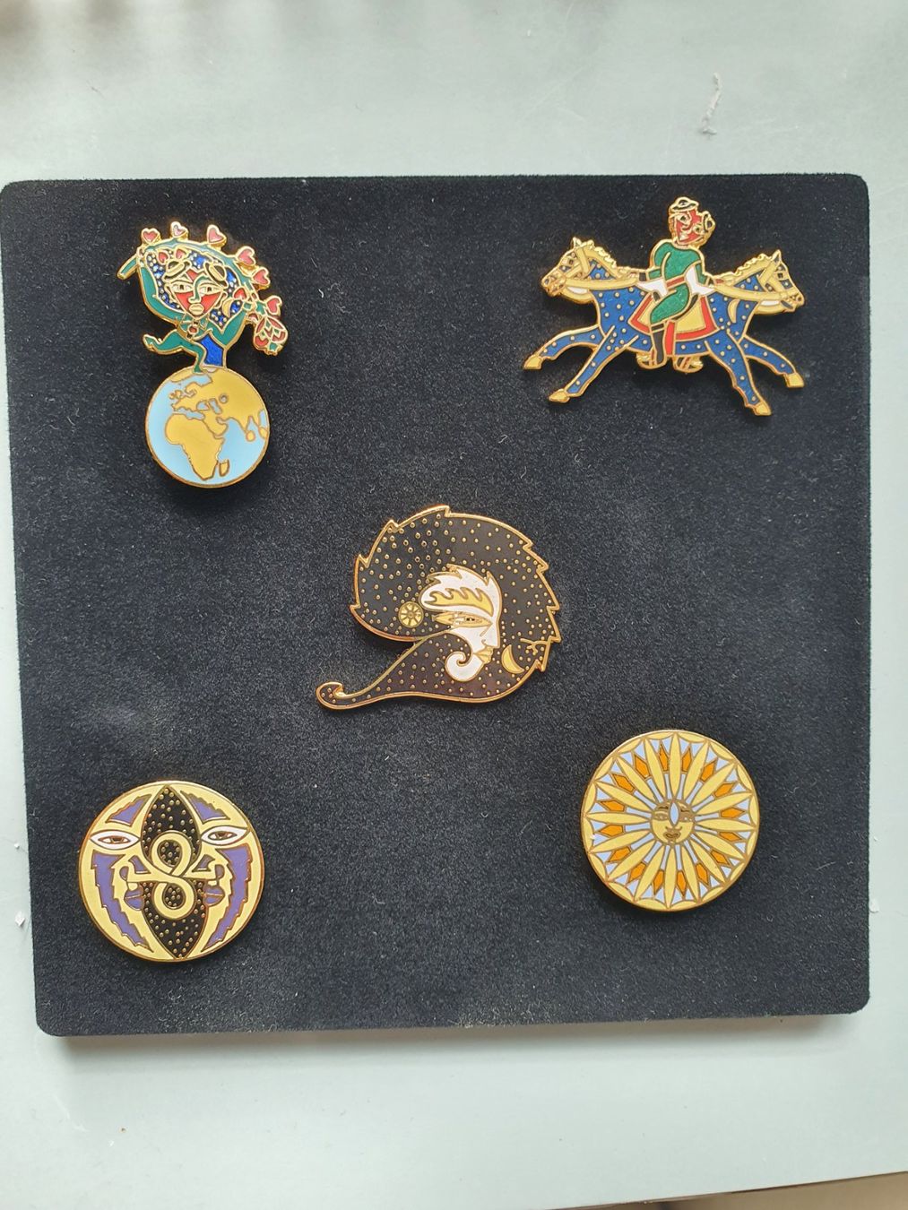 Placchette & Badge: 5 Pins Set Claude Sandoz – Usato da St Gallen venduto da golov80