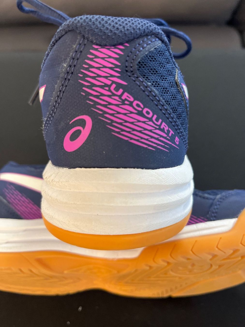 Asics Scarpe per ragazze: Turnschuh ASICS – Usato da Oberuzwil venduto da Coolan 1