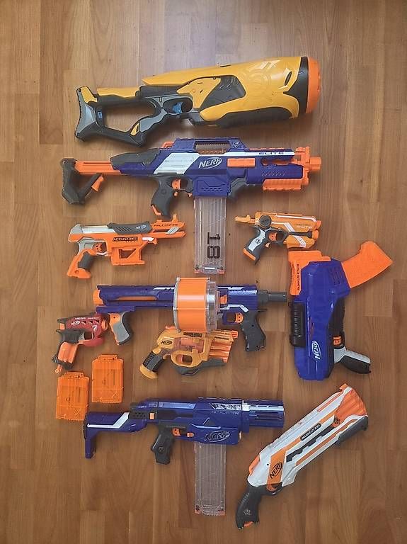 Spielzeuge: Nerf und Zugehör – Gebraucht aus Seltisberg von til_j7yq