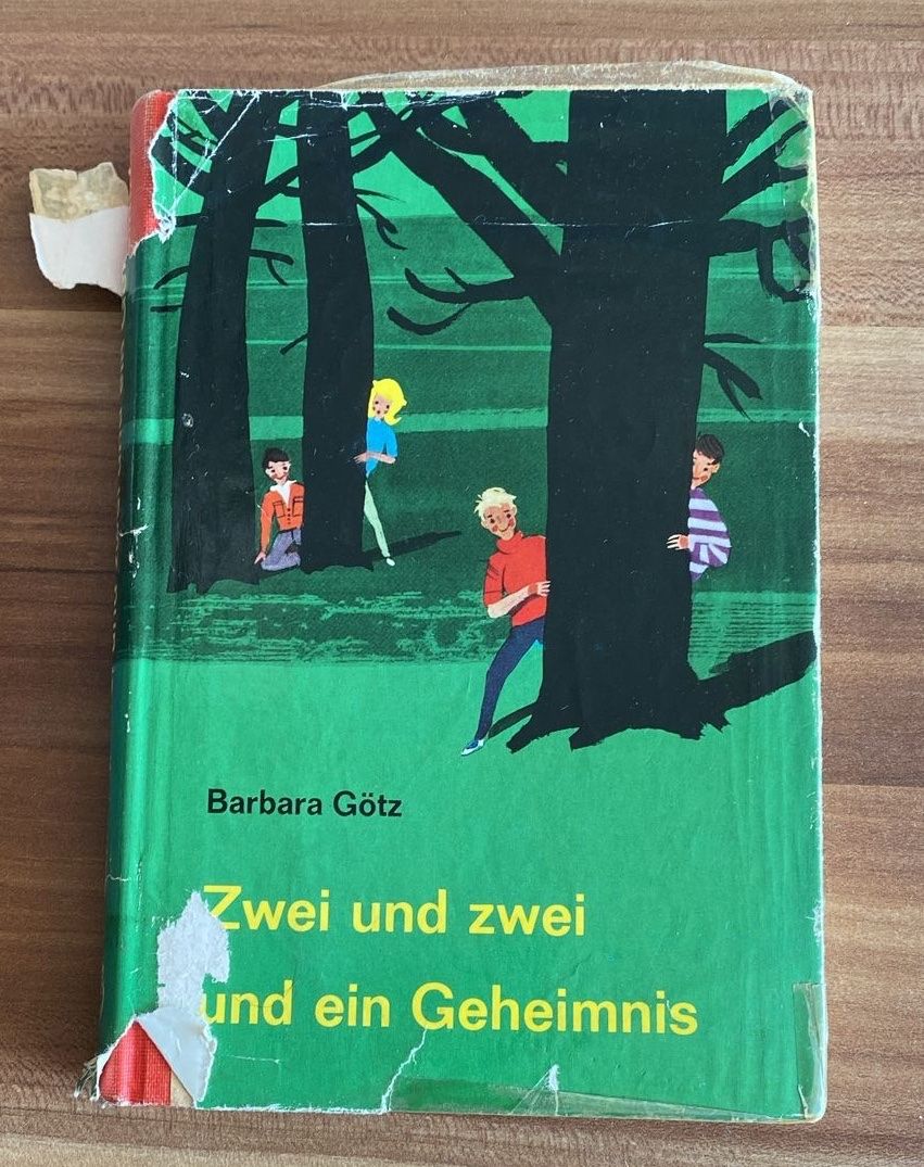 Zwei und zwei und ein Geheimnis von Barbara Götz (Gebraucht) in ...