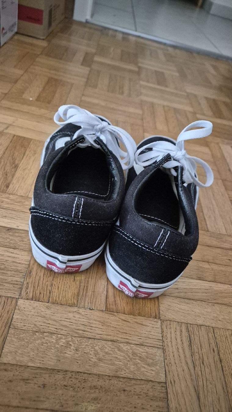 Vans Scarpe da uomo: Vans Old Skool Gr. 38 - wie neu! – Nuovo (secondo la descrizione) da Zürich venduto da pha_k58q 1