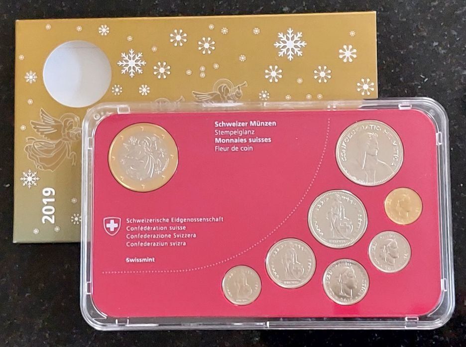 Tutti le monete: CH-Münzsatz 2019 Weihnachten stgl – Nuovo (secondo la descrizione) da Arch venduto da coinsandmore