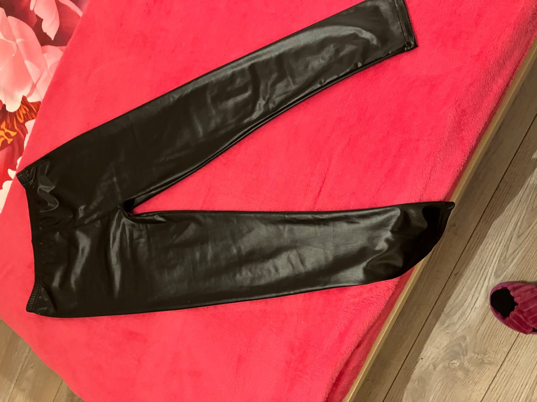 Leggings: Wet Look Leggins glänzend Gr. L – Nuovo (secondo la descrizione) da Schaffhausen venduto da Simmel80 1