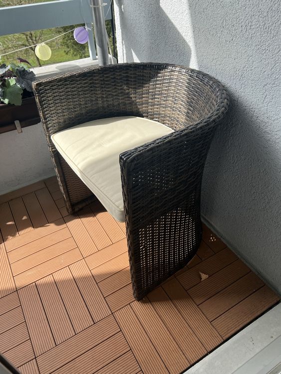 Balkon Tisch mit zwei Stühlen Kaufen auf Ricardo