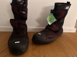 Japanische Stahlkappenschuhe 44