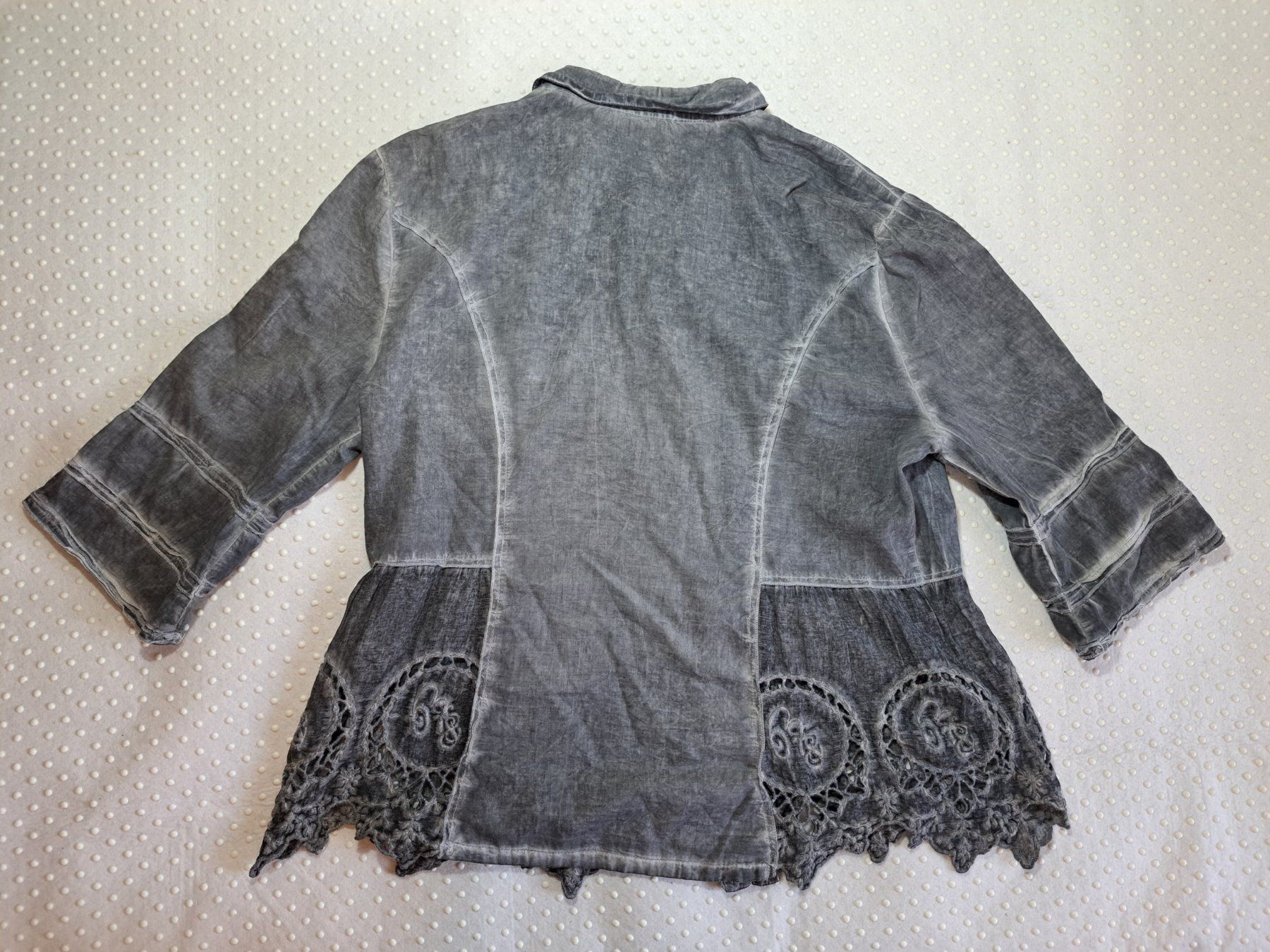Camicette: Modische Damen Bluse grau mit Spitzen Gr. M – Usato da Gysenstein venduto da joshuas81 3