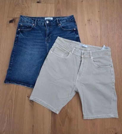 2x Shorts Zara, Pull&Bear, beige, blau, Gr. 42, top Zustand