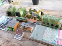 NOCH/Kibri 4 x Tunnel H0 + Gebäude Set - Neupreis: ca. 150.-