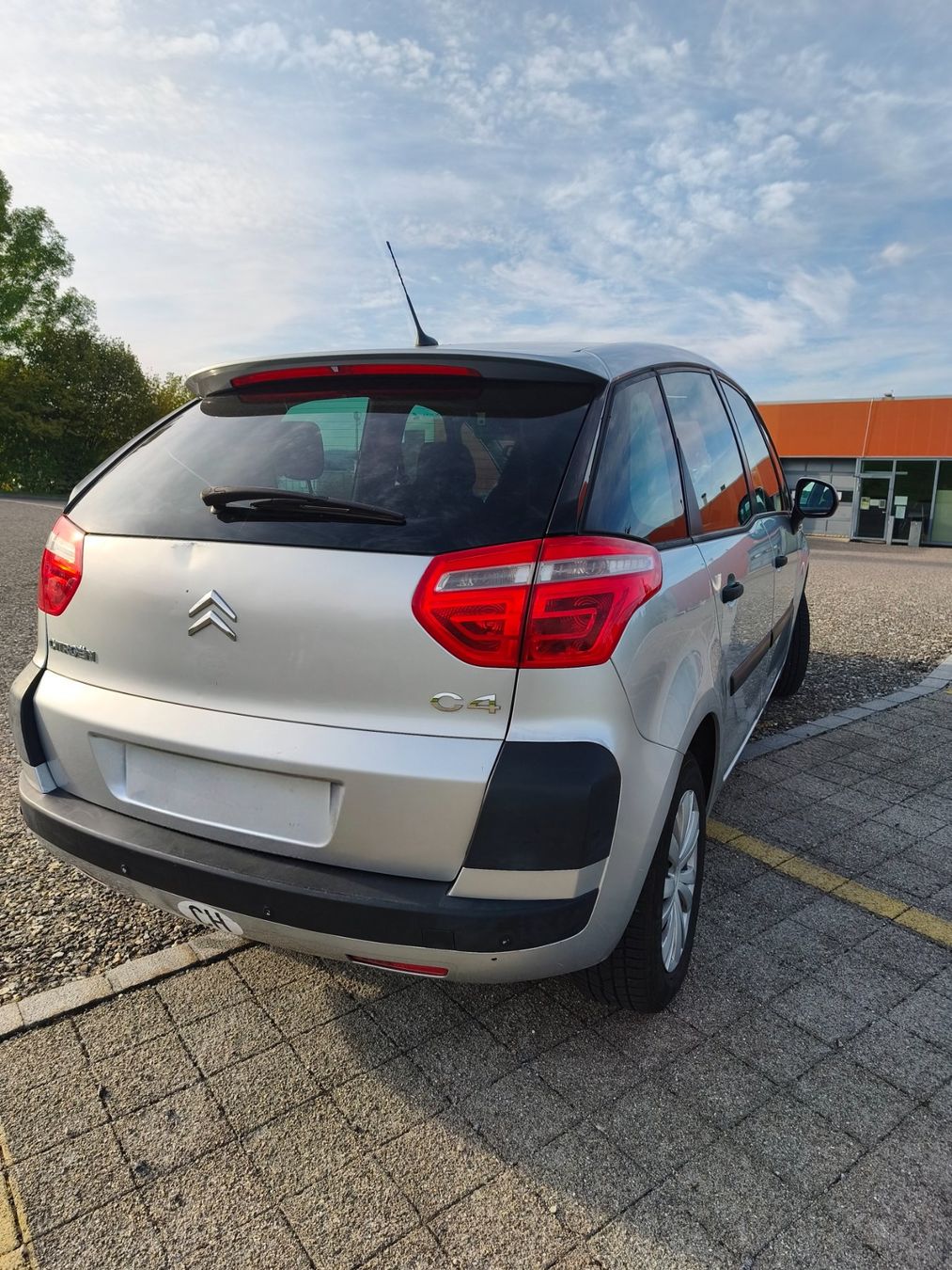 Autos: Citroen C4 Picasso – Gebraucht aus Wädenswil von Patriots 4