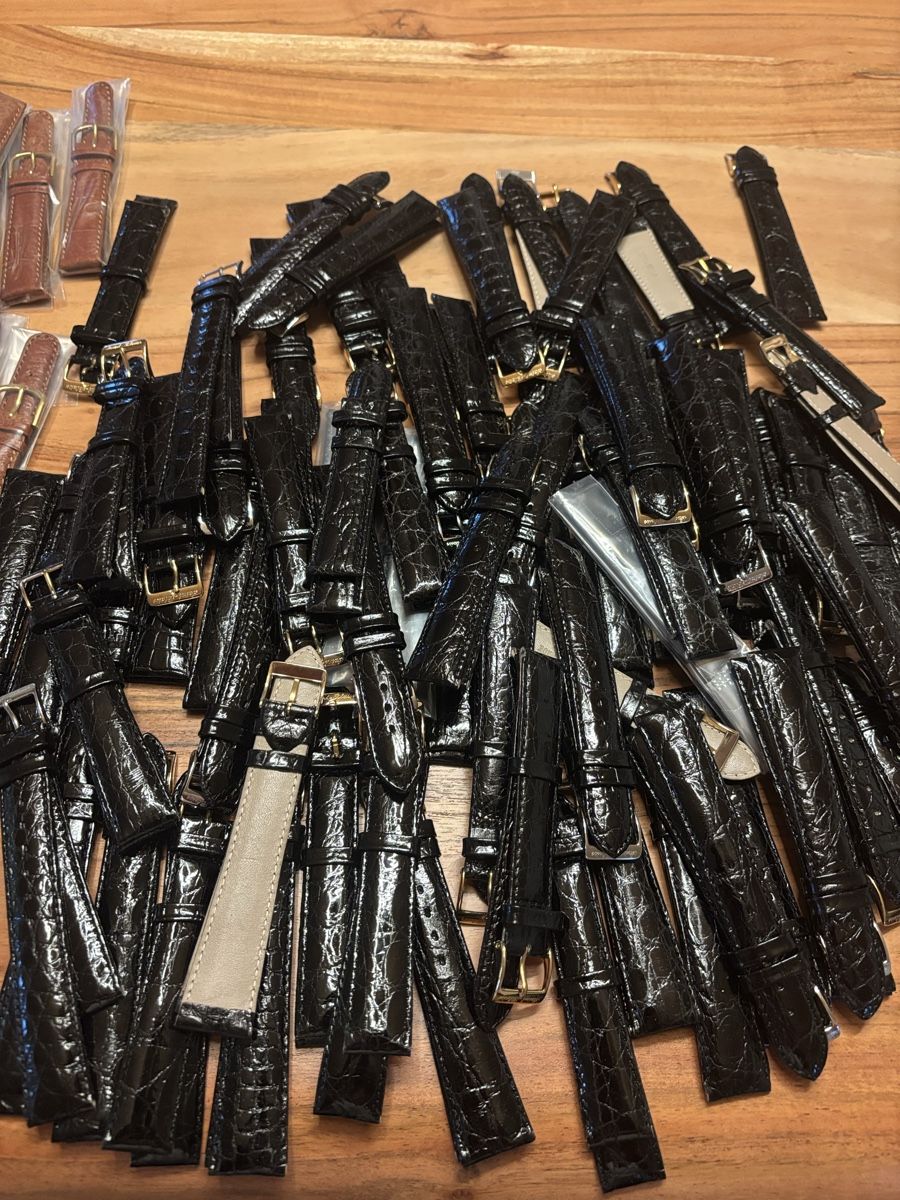 Uhren: Lot Uhrenbänder – Neu (gemäss Beschreibung) aus Rüti b. Büren von CenicAG 8