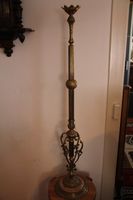 Ancien grand chandelier en bronze et marbre .