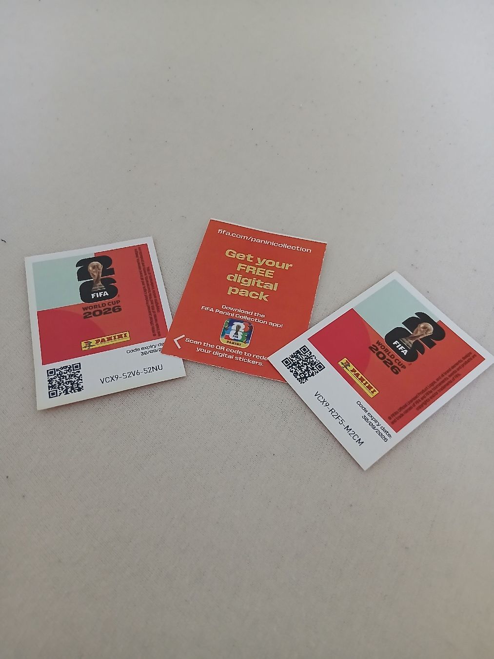 Panini Carte collezionabili: 3 kostenlose panini Packs Karten  – Usato da Balsthal venduto da Marica75