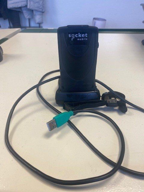 Caisses enregistreuses: Socket Mobile DuraCase Charging Dock, inclusive Scanner – D'occasion à Wängi par Bmo