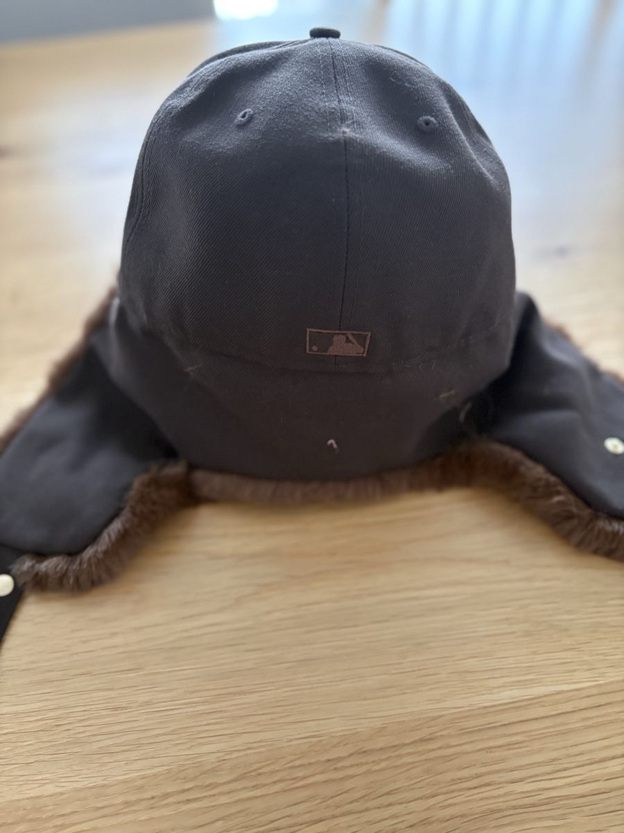 New Era Copricapi, berretti & cappellini: Casquette New Era 59fifthy dog ear – Nuovo e nell'imballaggio originale da Moudon venduto da jahnike 4